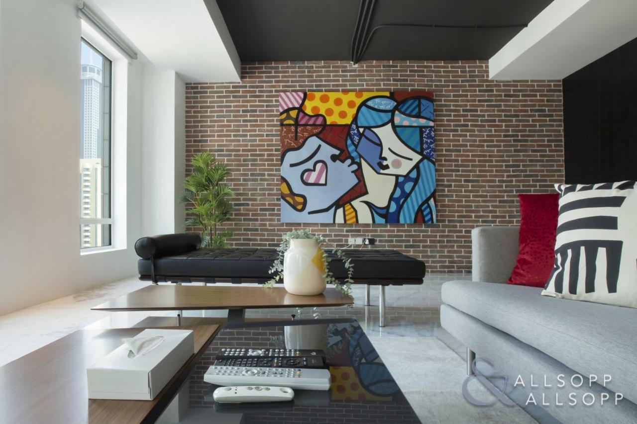 Elegantly Upgraded 1br In Limestone House, Difc - Allsopp&allsopp *